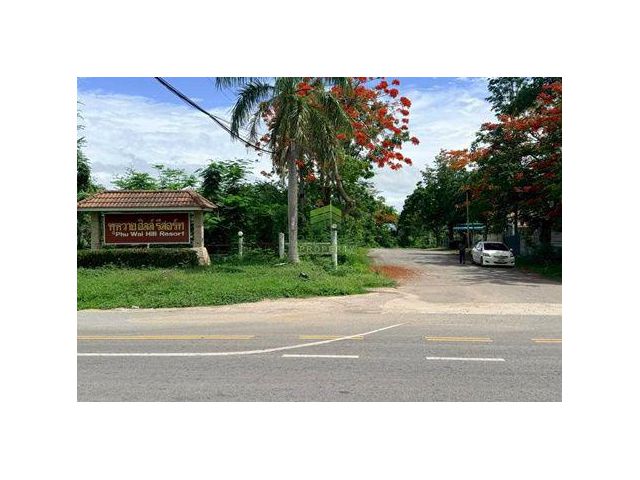 พุหวายฮิลล์รีสอร์ท ชะอำ ที่ดินพร้อมบ้านพัก 7 หลัง ท่ามกลางธรรมชาติ