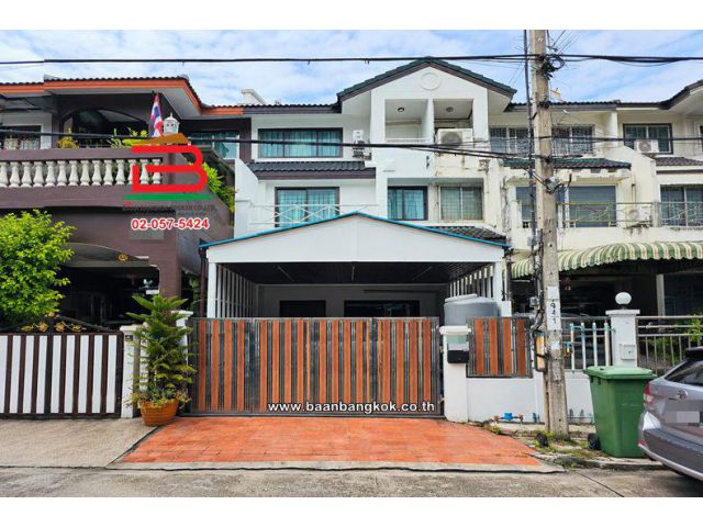 ขาย/เช่า ทาวน์โฮม 3 ชั้น เนื้อที่ 19.3 ตร.ว. หมู่บ้าน มนเทียนทิพย์ ซอยสุคนธสวัสดิ์ 36 แขวงลาดพร้าว เขตลาดพร้าว