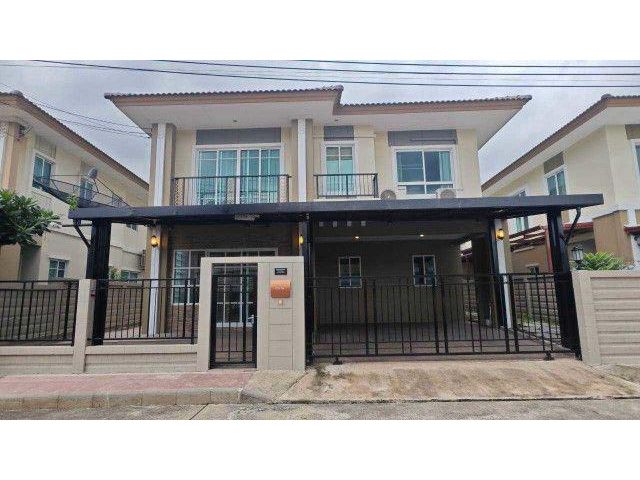 ขายบ้านเดี่ยวหรู Passorn Prestige พัฒนาการ 38 (พระราม 9 - ศรีนคร