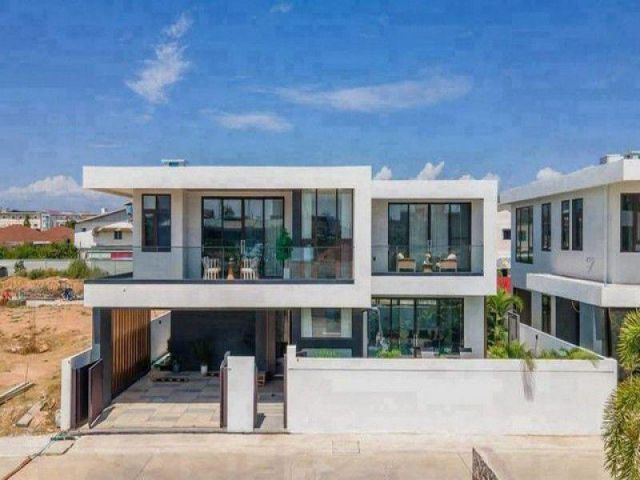 ขายบ้านเดี่ยว พูลวิลล่าหรู ใจกลางสุขุมวิท พัทยา Lavender Villa Pa