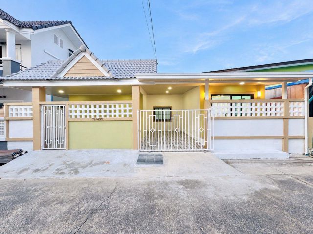 หมู่บ้านบัวทอง4 (คุณาภัทร) ถนนบ้านกล้วย-ไทรน้อยบางบัวทอง ทาวน์เฮ้าส์ชั้นเดียว ตกแต่งใหม่