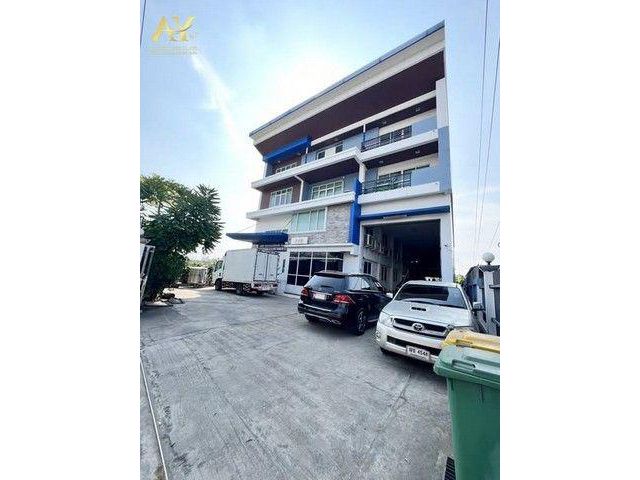 ที่ดินพร้อมอาคารสำนักงานและโกดัง นิมิตรใหม่ 31/4 205 ตรว. เพียง 2