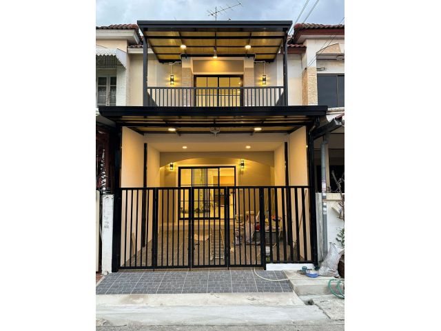หมู่บ้านนันทิชา4 ไทรน้อย นนทบุรี ทาวน์เฮ้าส์ 2 ชั้น ตกแต่งใหม่พร้อมอยู่