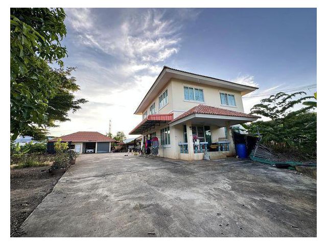 H663-2-story, 5 bedrooms, 360 sqw, in San Phranet, San Sai, Chiang Mai