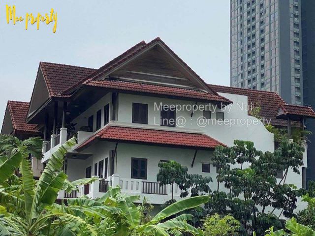 ขายด่วน! Luxury Townhouse #หลังมุม โครงการ Villa 49 Housing