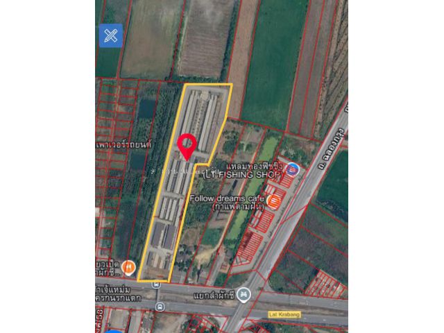 ขายที่ดินพร้อมสิ่งปลุกสร้าง เนื่อที่รวม 17-3-76 ไร่ ใกล้แยกลำผักชี หน้ากว้างติดถนนสุวินทวง์