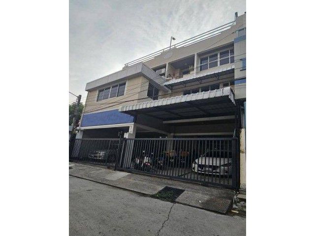 ขายโฮมออฟฟิศ 3 ชั้น บางนา ตราด21 ทะลุอุดมสุข 56 ใกล้เซ็นทรัลบางนา