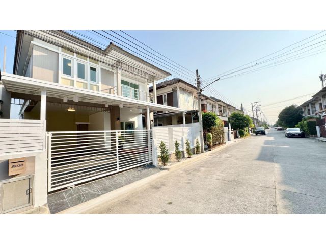ขายด่วน! บ้านแฝดไซส์ใหญ่ สไตล์บ้านเดี่ยว #หมู่บ้านเติมรัก5