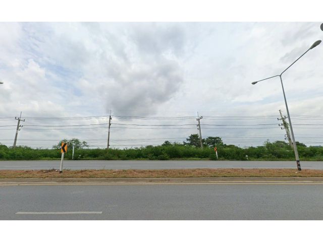 ขายที่ดิน 11 ไร่ 2 งาน 1 ตร.ว. ติดถนนเส้นพระประโทน-บ้านแพ้ว (375) ขาเข้านครปฐม
