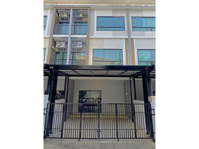 ขายทาวน์โฮม 3 ชั้น พาทิโอ งามวงศ์วาน 47 (Patio Ngamwongwan 47)
