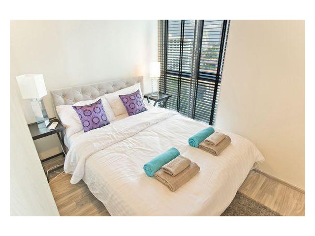 Condo Wongamat Beach Front Condo Baan Plai Haad for Rent (S03-2808 )