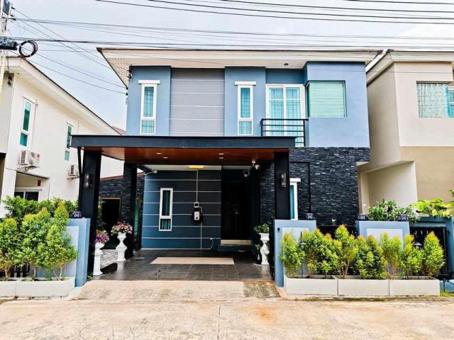 ให้เช่าบ้านเดี่ยว 2 ชั้น 4 ห้องนอน ตกแต่งหรู  ตะเคียนเตี้ย พัทยา#H730