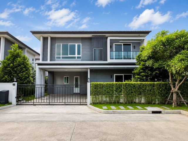 บ้านเดี่ยวใกล้ฟิวเจอร์พาร์ค รังสิต โครงการ CENTRO พหลฯ - วิภาวดี 2