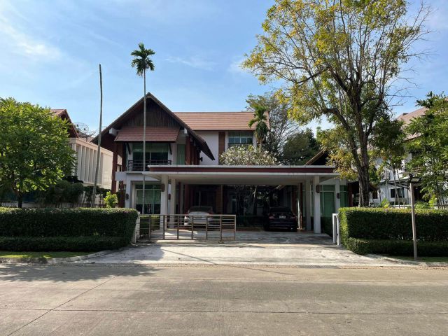 ขายบ้าน 3 ชั้น หมู่บ้านพร้อมพันธุ์ พาร์ค สวนหลวง ร.9 ขนาดใหญ่! สวยงาม และ Private ที่สุด บ้านเดี่ยว 3 ชั้น พร้อมเรือนชั