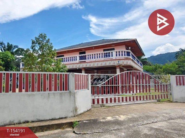 ขายบ้านเดี่ยว 2 ชั้น เนื้อที่ 1 งาน 65.3 ตร.วา ลานสกา นครศรีธรรมราช