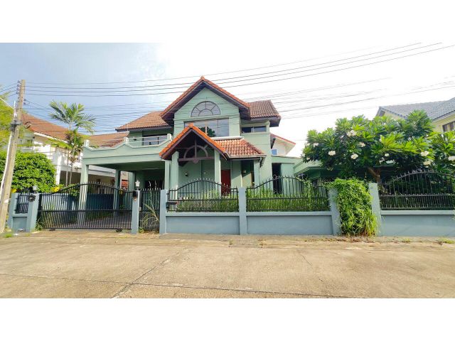 Baan Terrace Hiil (บ้านเทอเรส ฮิลล์) ใน ศรีราชา, ชลบุรี บ้านเดี่ยว สภาพดี เนื้อทึ่ 88 ตารางวา