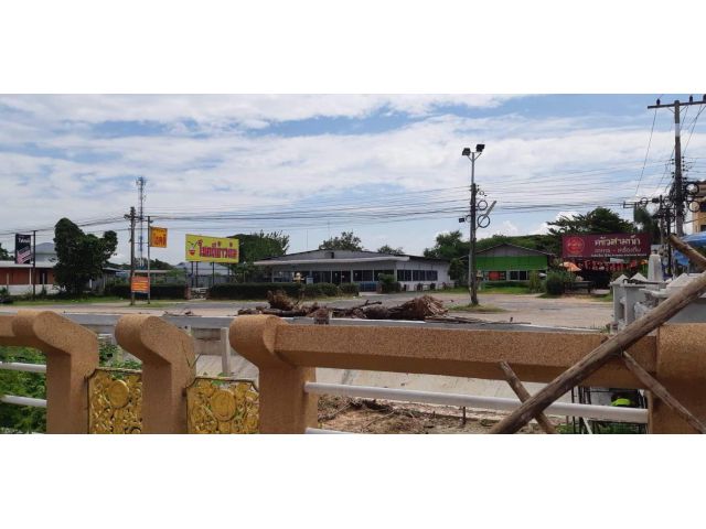 ขายที่ดิน ริมคลอง สมถวิล ขนาด 2 ไร่ 3 งาน 79.7 ตรว. ติด โรงแรมตักสิลา