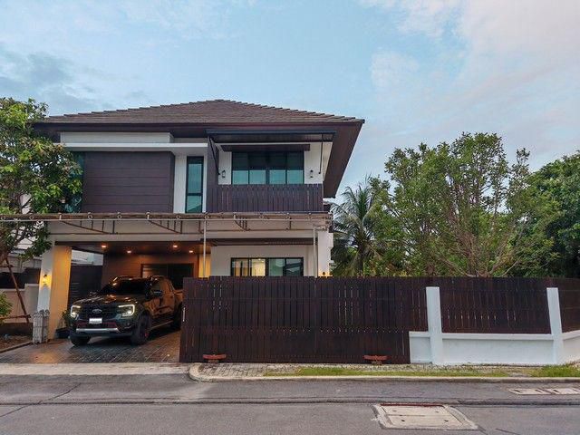 ขาย/เช่า บ้านเดี่ยวหลังมุม Lake View Park บางนา ตรงข้าม Mega Bang
