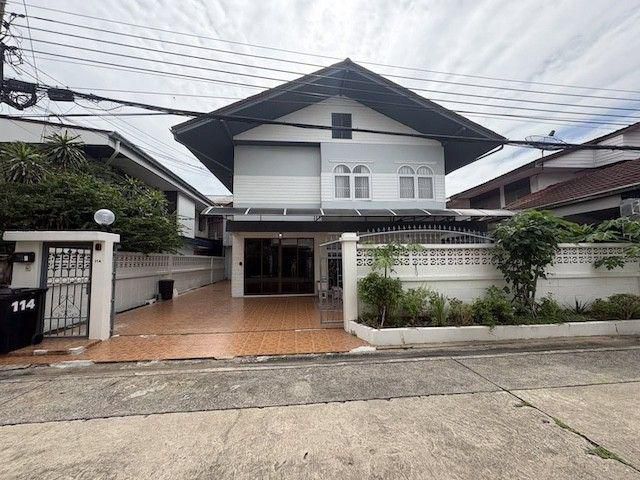 BH4438 ให้เช่าบ้านเดี่ยว 2 ชั้น ห้วยขวาง รัชดา บ้านใหญ่ 6 ห้องนอน