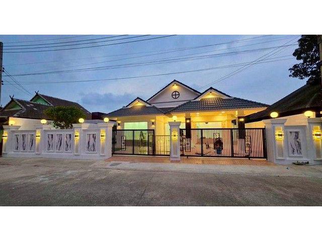 ขายบ้านเดี่ยว ตกแต่งครบ พร้อมเฟอร์ โรงโป๊ะ บางละมุง ชลบุรี
