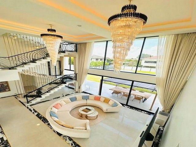 ให้เช่าบ้าน 3.5 ชั้น หลังใหญ่ ย่านดอนเมือง ซอยโกสุมรวมใจ 37
