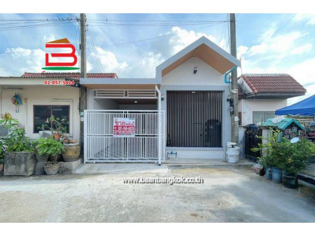 ทาวน์เฮาส์ หมู่บ้านเรือนสุข 1 เนื้อที่ 18 ตรว. ใกล้โลตัส รังสิตคลอง 7 ถนนรังสิต-นครนายก ต.ลำผักกูด อ.ธัญบุรี จ.ปทุมธานี