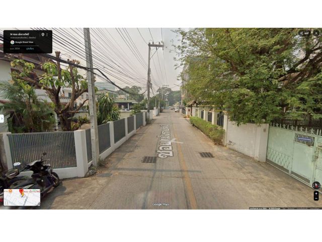 ขายบ้านเก่าถนนเสริมสุขตำบลช้างเผือกพร้อมโอน