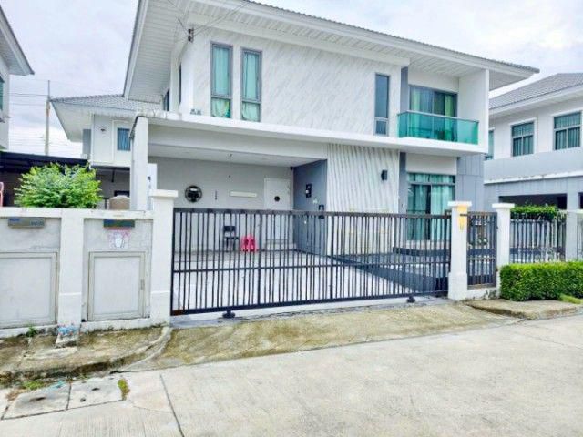 Robinson ลาดกระบัง 1กม.สุขุมวิท 77 บ้านเดี่ยว