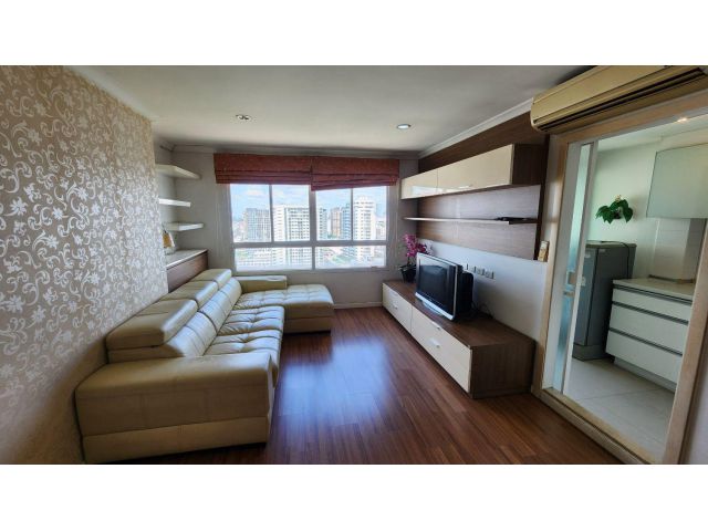 ขายคอนโด Lumpini Suite Pinklao (ลุมพินี สวีท ปิ่นเกล้า) ห้องมุม ชั้นสูง วิวสวย พร้อมเข้าอยู่ได้ทันที