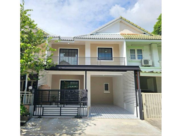 ขายทาวน์เฮาส์ 2 ชั้น พฤกษา 25 ซอยกันตนา-บางใหญ่ รีโนเวทแต่งใหม่พร้อมอยู่ ฟังก์ชันพิเศษมีระเบียงทั้งหน้าและหลัง