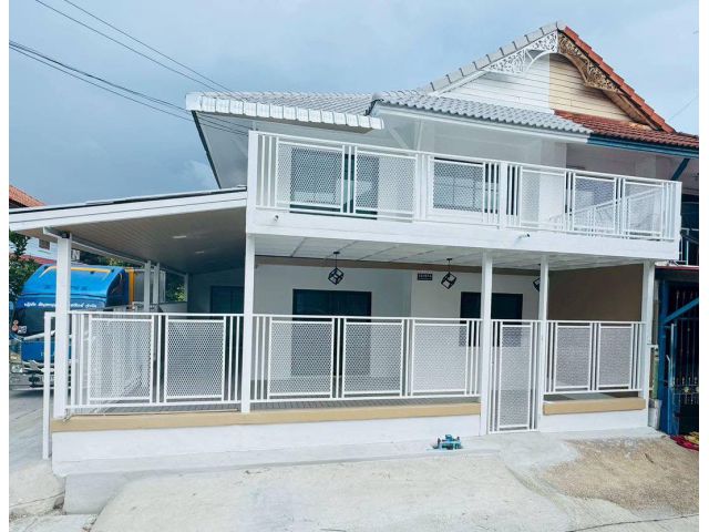 ขายบ้าน ทาวน์เฮ้าส์ 2 ชั้น พฤกษา 3 หลังริม (วัดลาดปลาดุก-บางบัวทอง)
