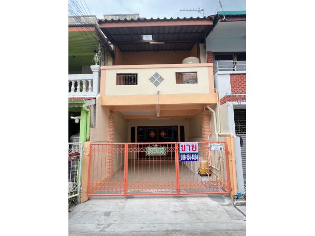 ขาย ทาวน์เฮ้าส์ ซอย รามอินทรา 67 แยก 1 วัชรพล รถไฟฟ้า รามอินทรา กม. 6 คันนายาว