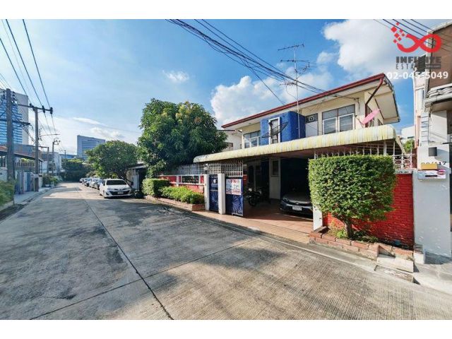ขายบ้านเดี่ยว 53 ตร.ว. หมู่บ้านอยู่เจริญ วิภาวดี 20 จตุจักร ใกล้ทางด่วน สำนักงานใหญ่การบินไทย