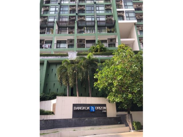 ให้เช่าคอนโด Bangkok Horizon P48 ห้องมุม ชั้น 17 ขนาด 54 ตร.ม. 2 ห้องนอน ใกล้ MRT เพชรเกษม 48