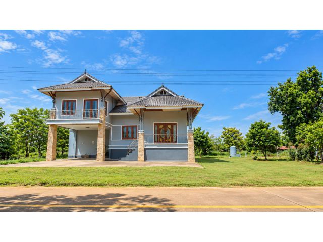 ขายบ้านเดี่ยว 2 ชั้น พร้อมที่ดิน 200 ตร.วา ต.ตองโขบ อ.โคกศรีสุพรรณ จ.สกลนคร