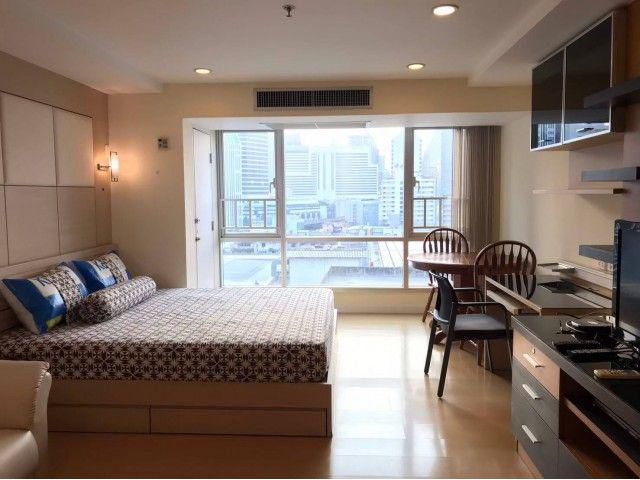 The Trendy Condo 10th Floor Near BTS Nana