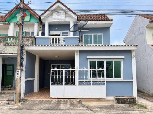 หมู่บ้านนนทรีปาร์ค ซอยบางรักน้อย 16 ถนนรัตนาธิเบศร์ บ้าน 2 ชั้นหล