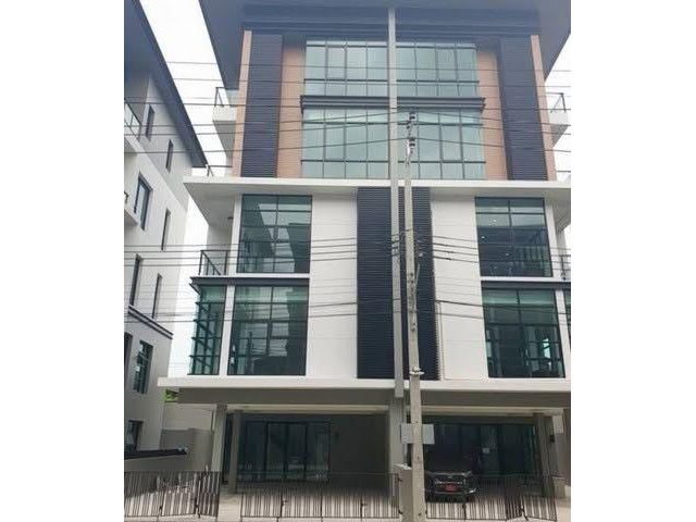 ให้เช่าอาคาร5ชั้น พรีเมี่ยมเพลส เกษตรนวมินทร์ ลาดพร้าว จดบริษัทได