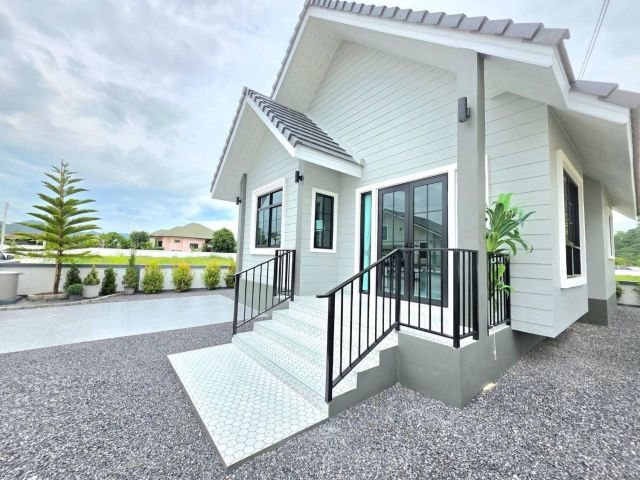 =>บ้านเดี่ยวชั้นเดี่ยว ใกล้มินิแบลพบุรี