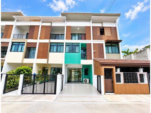 เพชรเกษม 69 ใกล้ Victoria Garden 500 ม. และ Big C เพชรเกษม 800 ม.