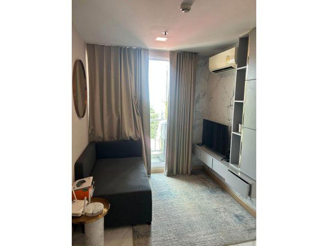 Bless Residence Ekkamai for rent 1 bedroom 1 bathroom 27 sqm rental 11,000 baht/month