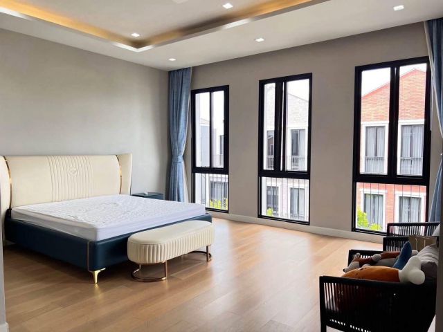 ขายขาดทุนหนักมาก บ้าน 3 ชั้น บ้านพร้อมเฟอร์ สุคนธสวัสดิ์ 19 ลาดพร้าว ใกล้เลียบด่วนรามอินทรา **ราคาพิเศษเพียง 17.2 ล้านบ