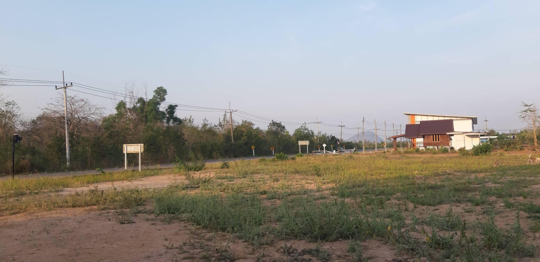 ขายที่ดินโฉนด1ไร่15ตรว.รวม2,500,000บาทตรงข้ามster University Thailand ChaAm/Hua Hin Campus